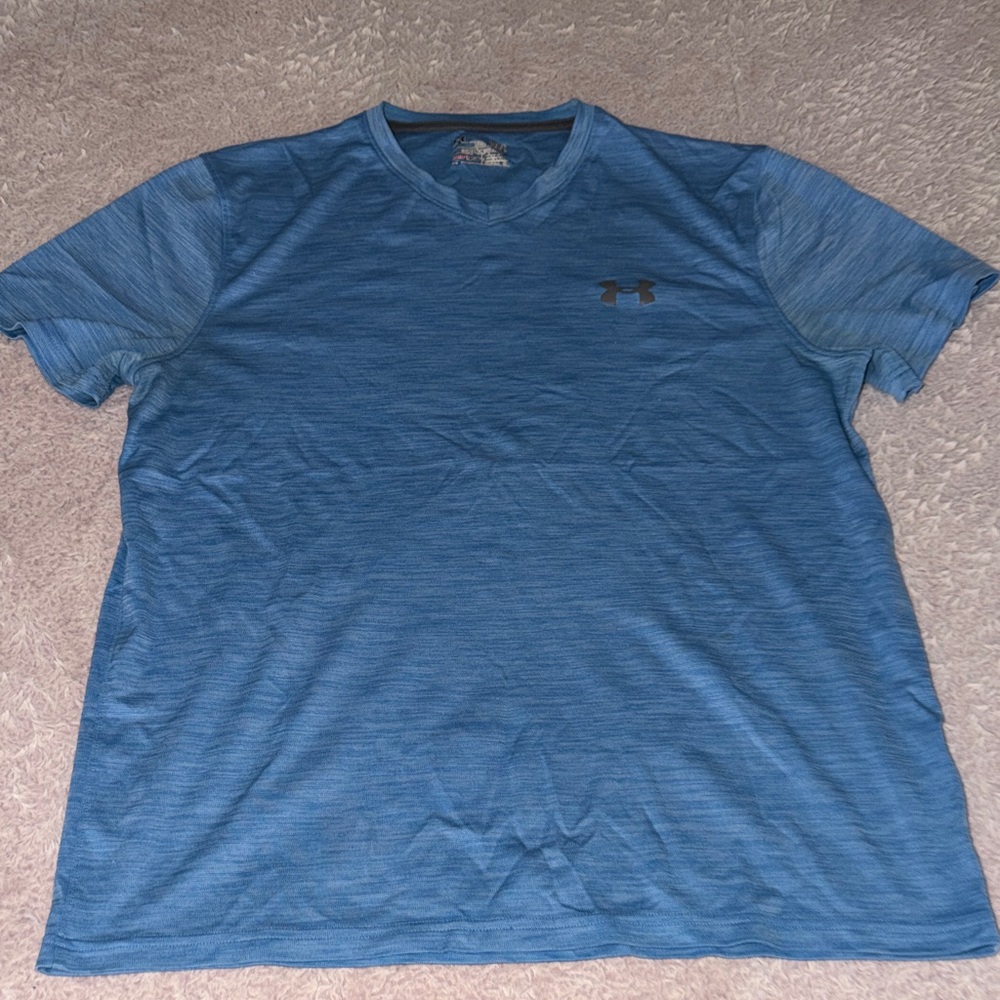 Under Armour Men's Light Blue Tee